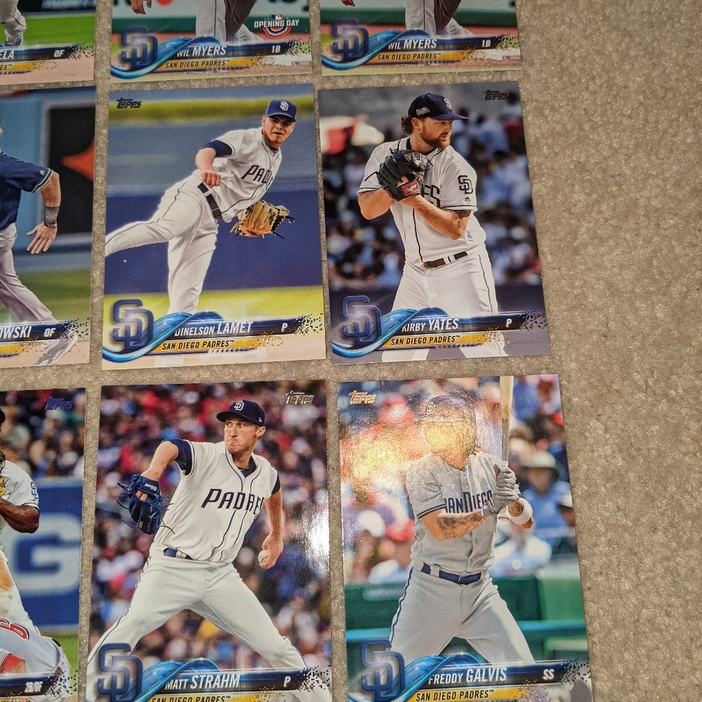 2018 topps San Diego Padres lot of 19 - Picture 3 of 12